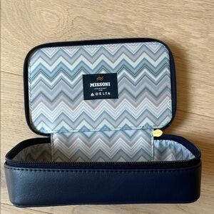 Delta x Missoni Navy and Chevron Pattern Case